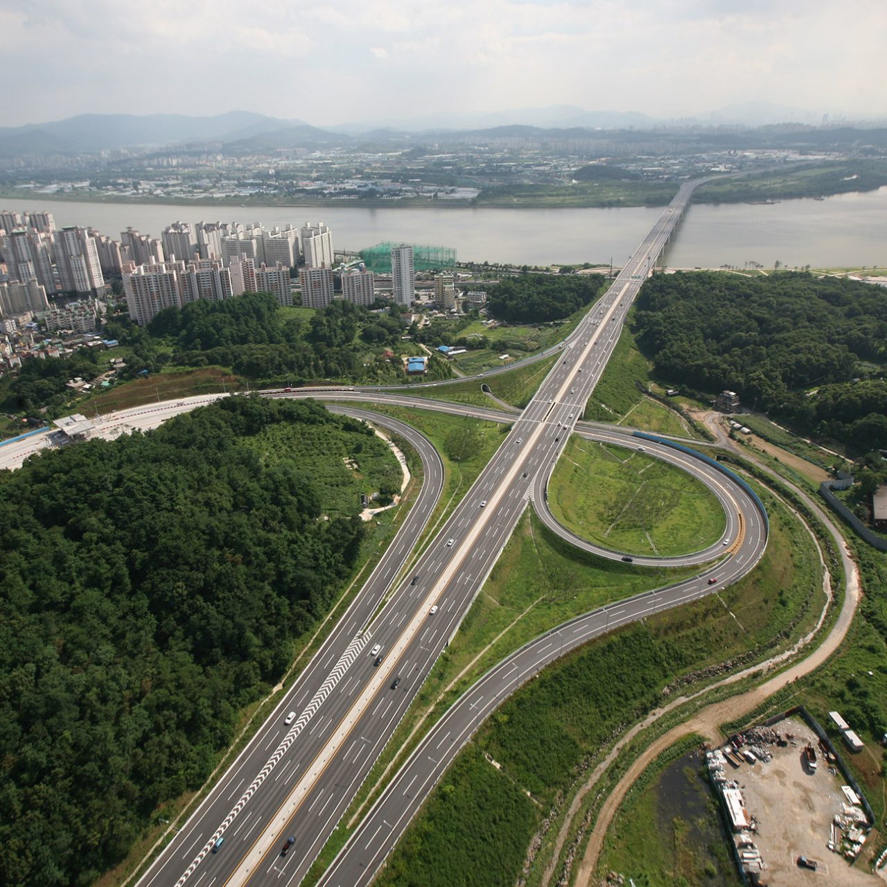 Seoul-Chuncheon Expressway