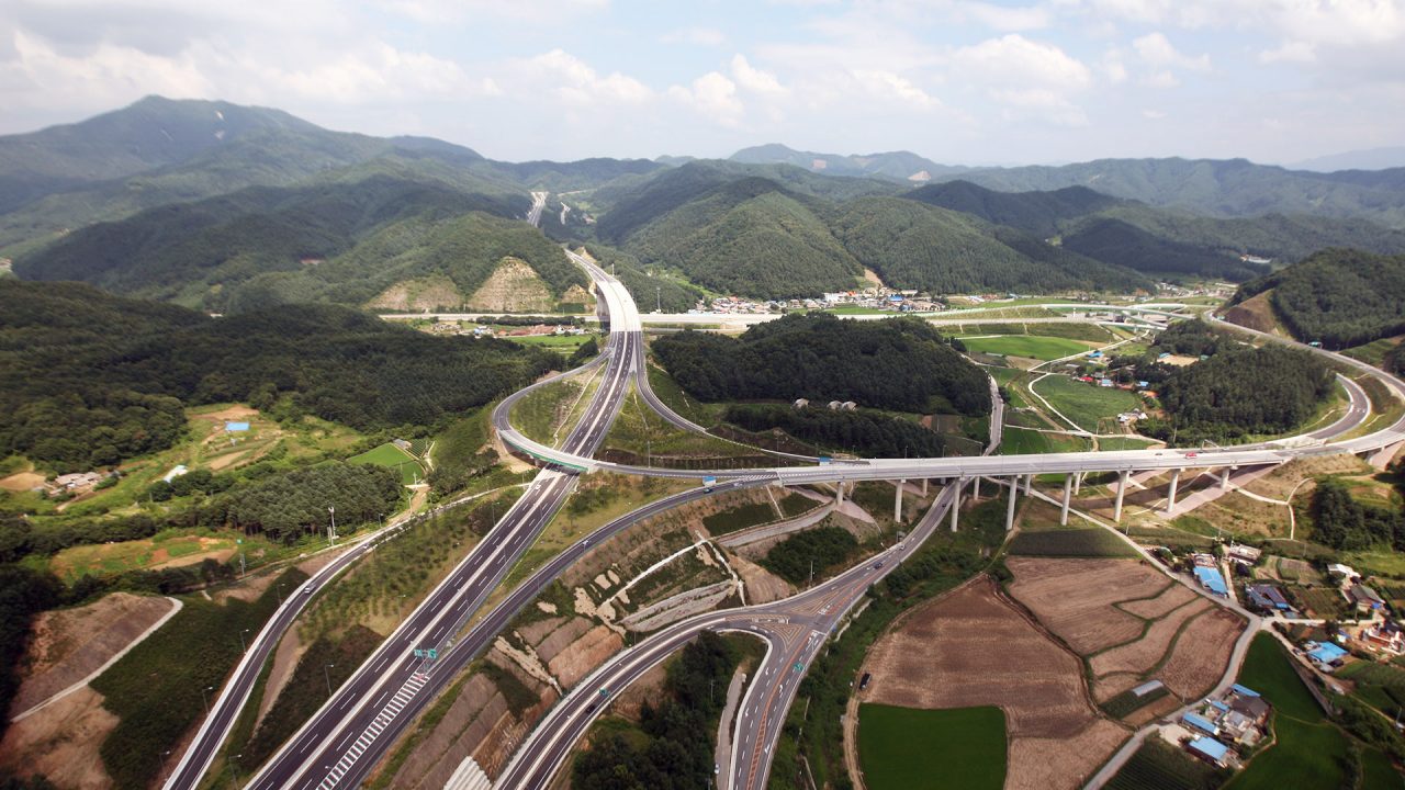 Seoul-Chuncheon Expressway